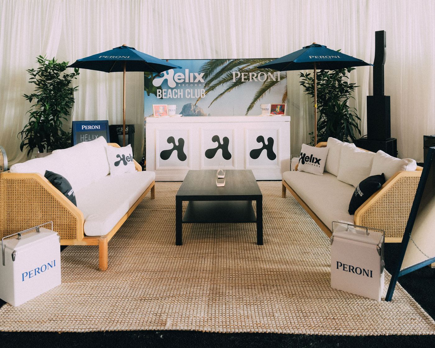 Branded lounge